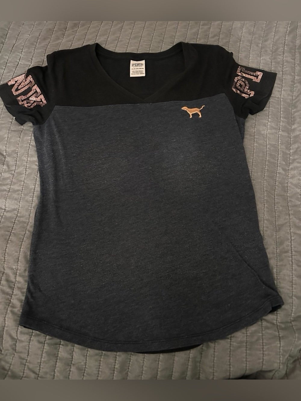 PINK VS Grey Bling Tee Shirt Size XS 0500